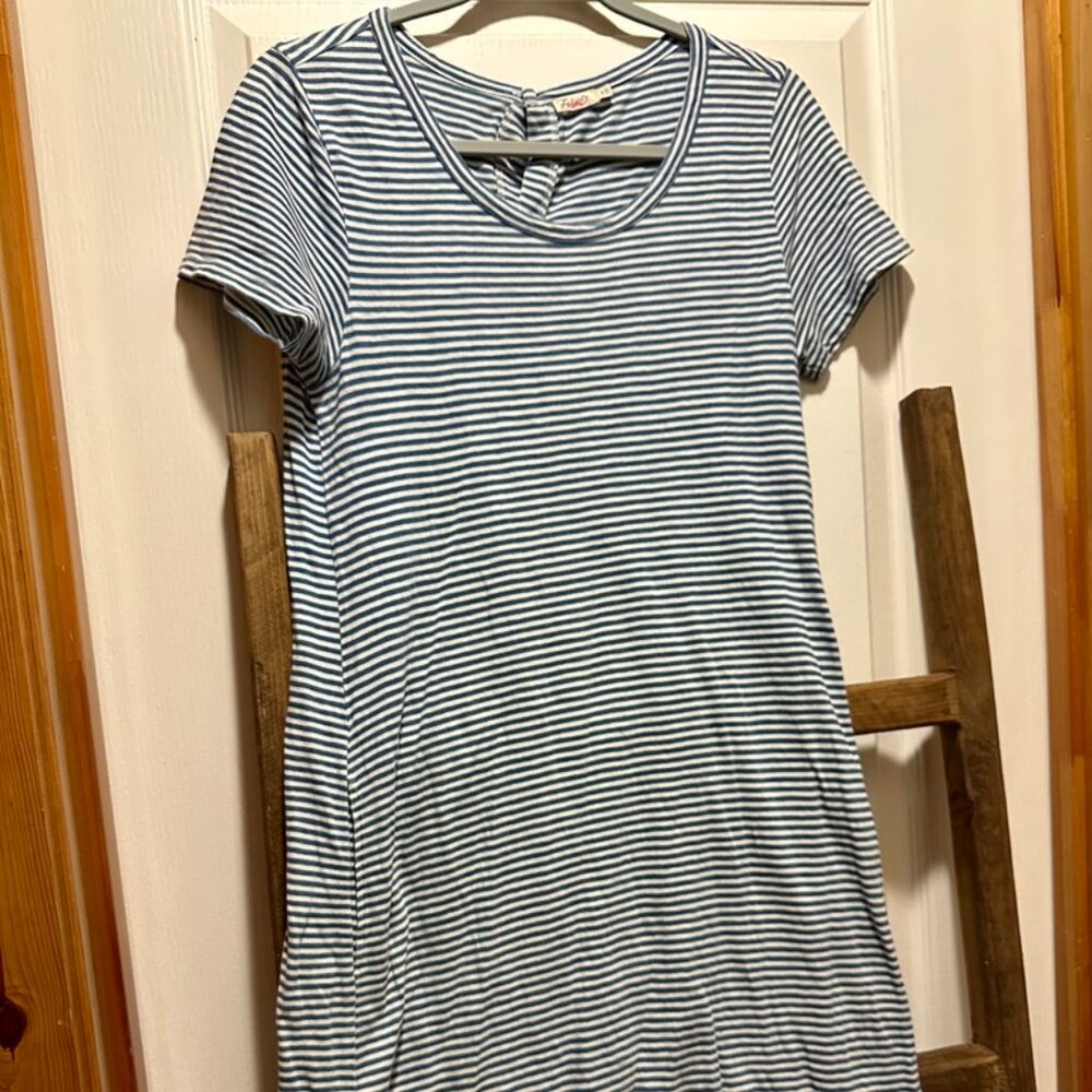 Faherty Blue and White Striped Button Back Dress M